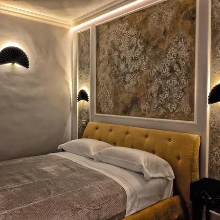 E Riviera Luxury Bed & Breakfast 4*